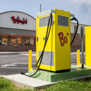 Read more about the article U.S. Electric Vehicle Sales are Down but E.V. Chargers are Booming
