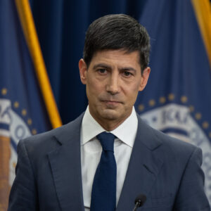 Read more about the article Warsh to Reiterate Fed’s Pledge to Get Inflation Down