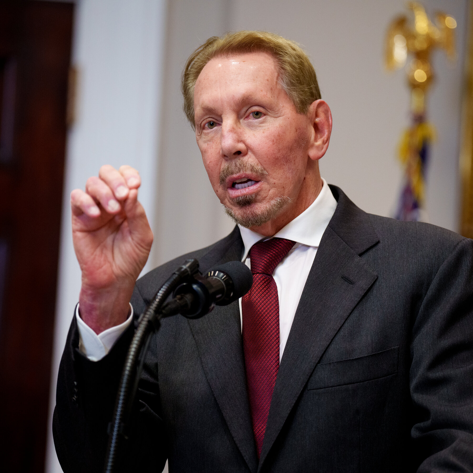 You are currently viewing Five Takeaways From the Times Investigation Into Larry Ellison’s A.I. Gamble