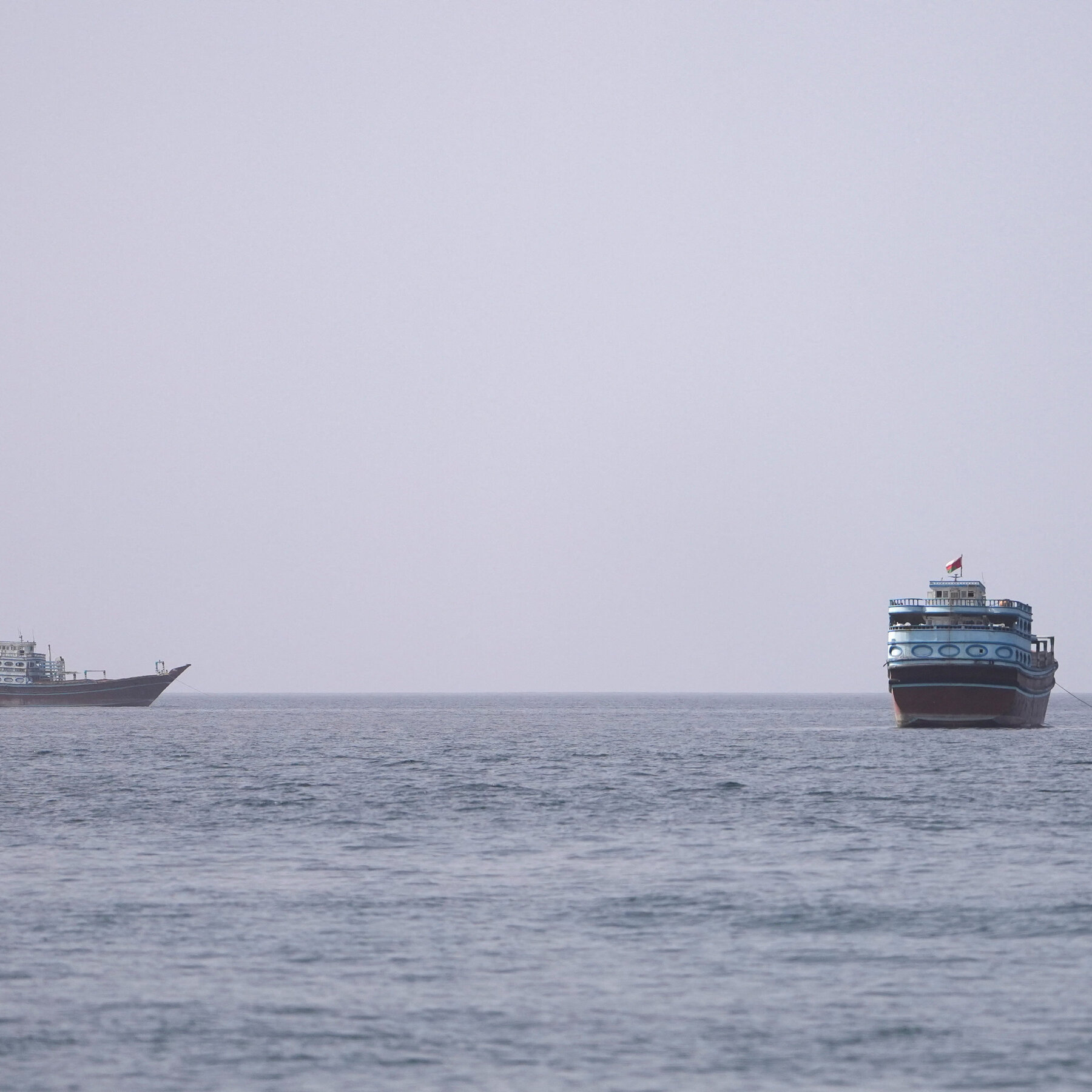 You are currently viewing Oil Prices Cross $90 a Barrel as U.S.-Iran Conflict Widens