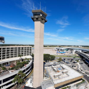 Read more about the article Three Airports Plan to Ditch T.S.A. Amid Push for Private Security