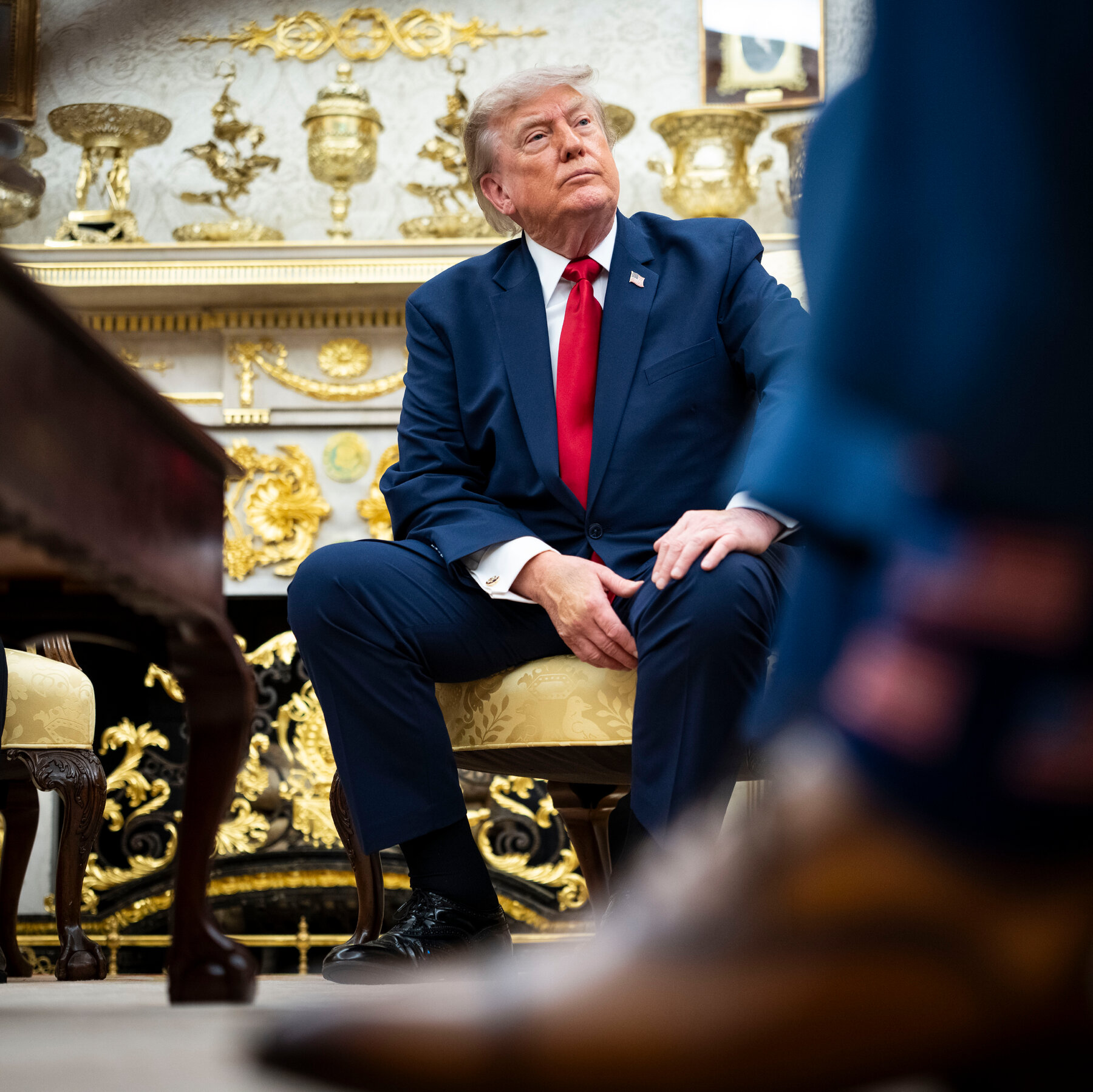 You are currently viewing Clarity Act Mired In Debate Over Whether to Bar President From Selling Crypto