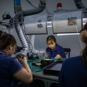 Read more about the article Trump’s Tariffs Are Sending Some Companies Back to China