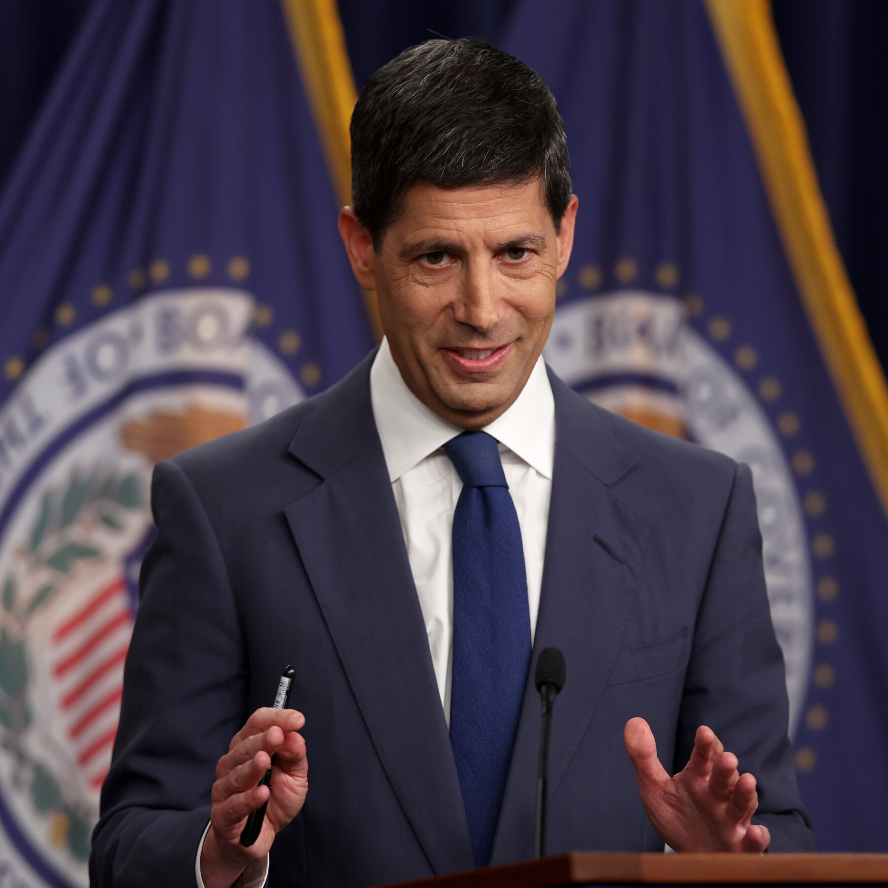 Read more about the article A ‘Credibility Shock’ Looms Over the Fed