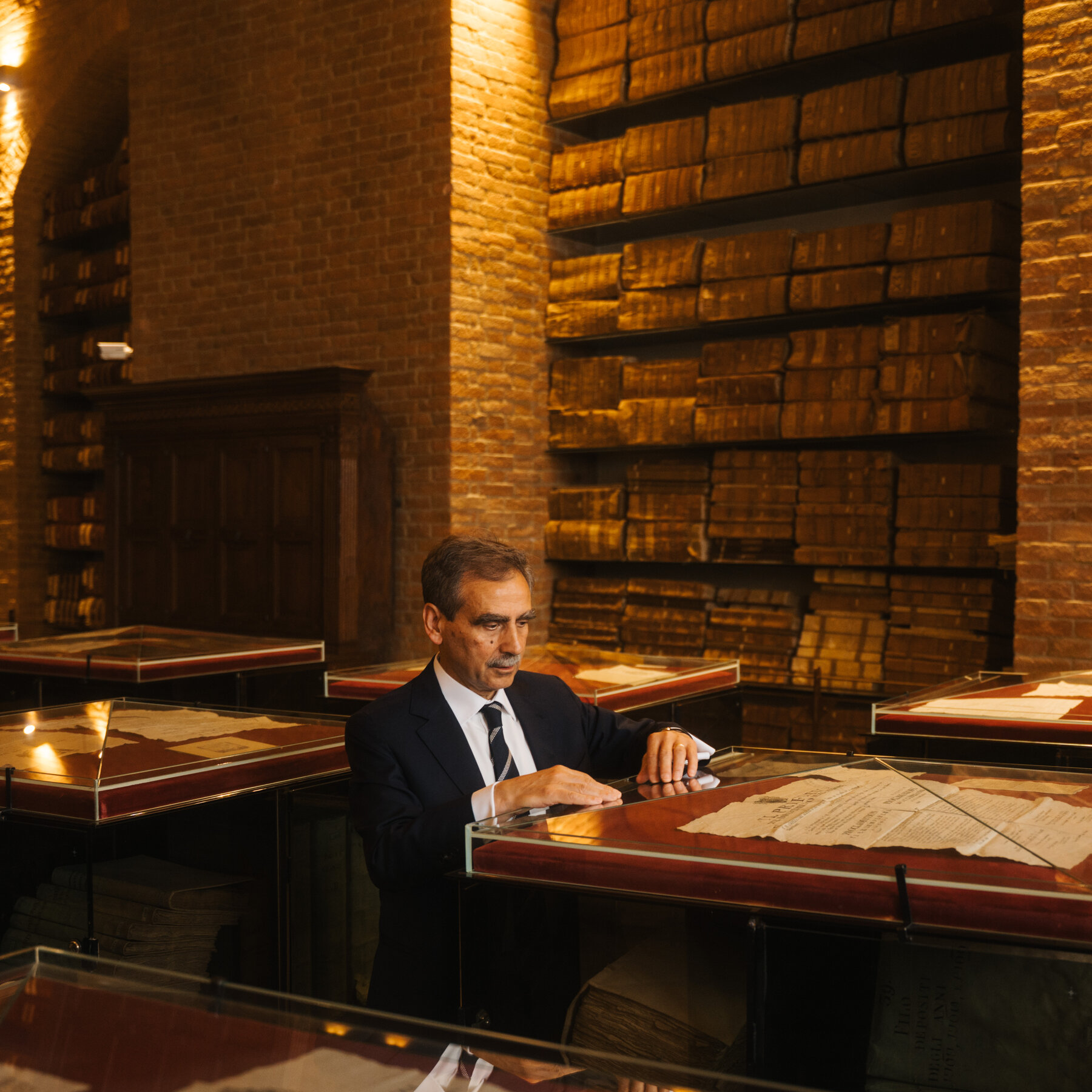 You are currently viewing The Fight Over the World’s Oldest Bank