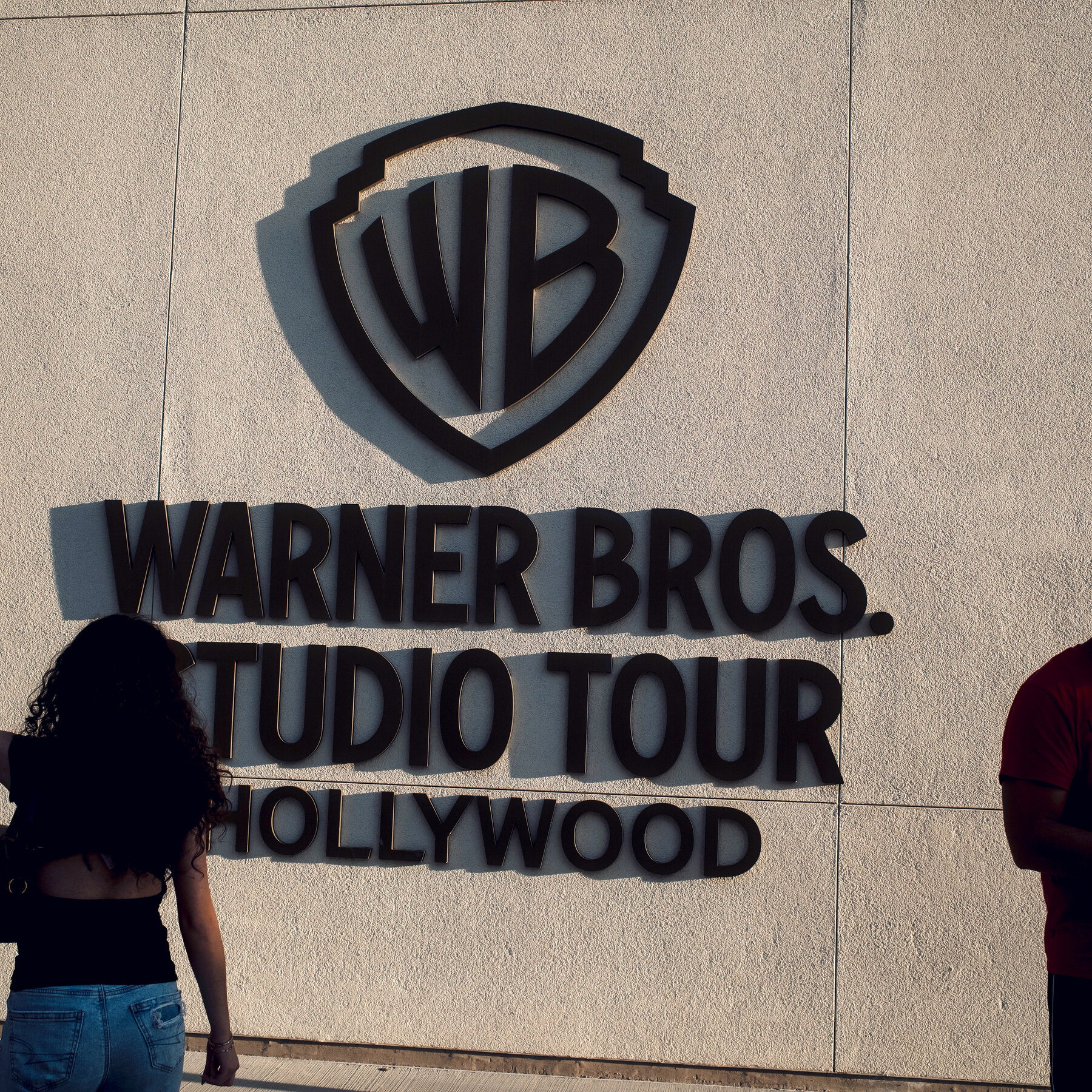 You are currently viewing Judge Sets Paramount-Warner Bros. Merger Trial for March