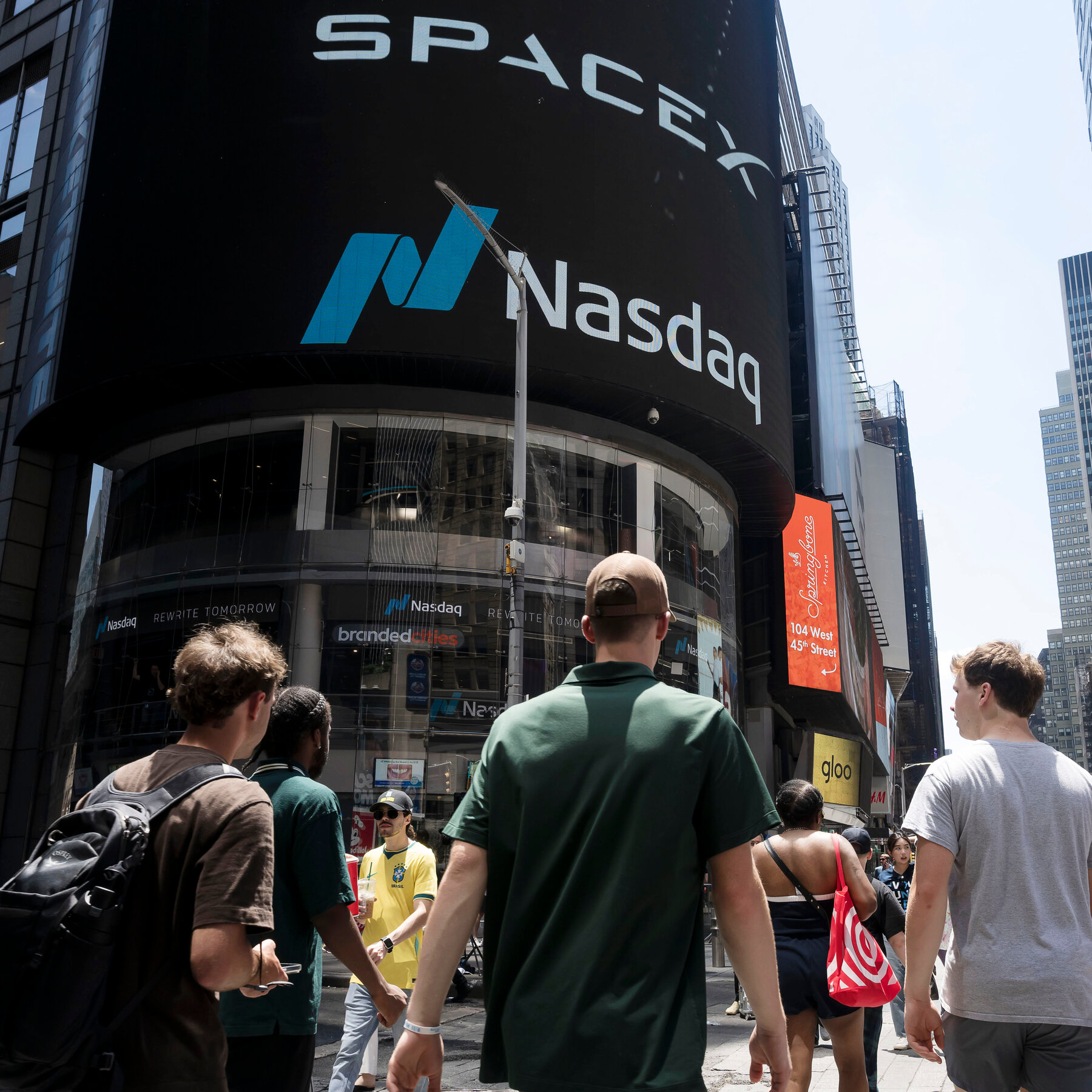 You are currently viewing SpaceX’s Spending on A.I. Soars, In First Results After I.P.O.