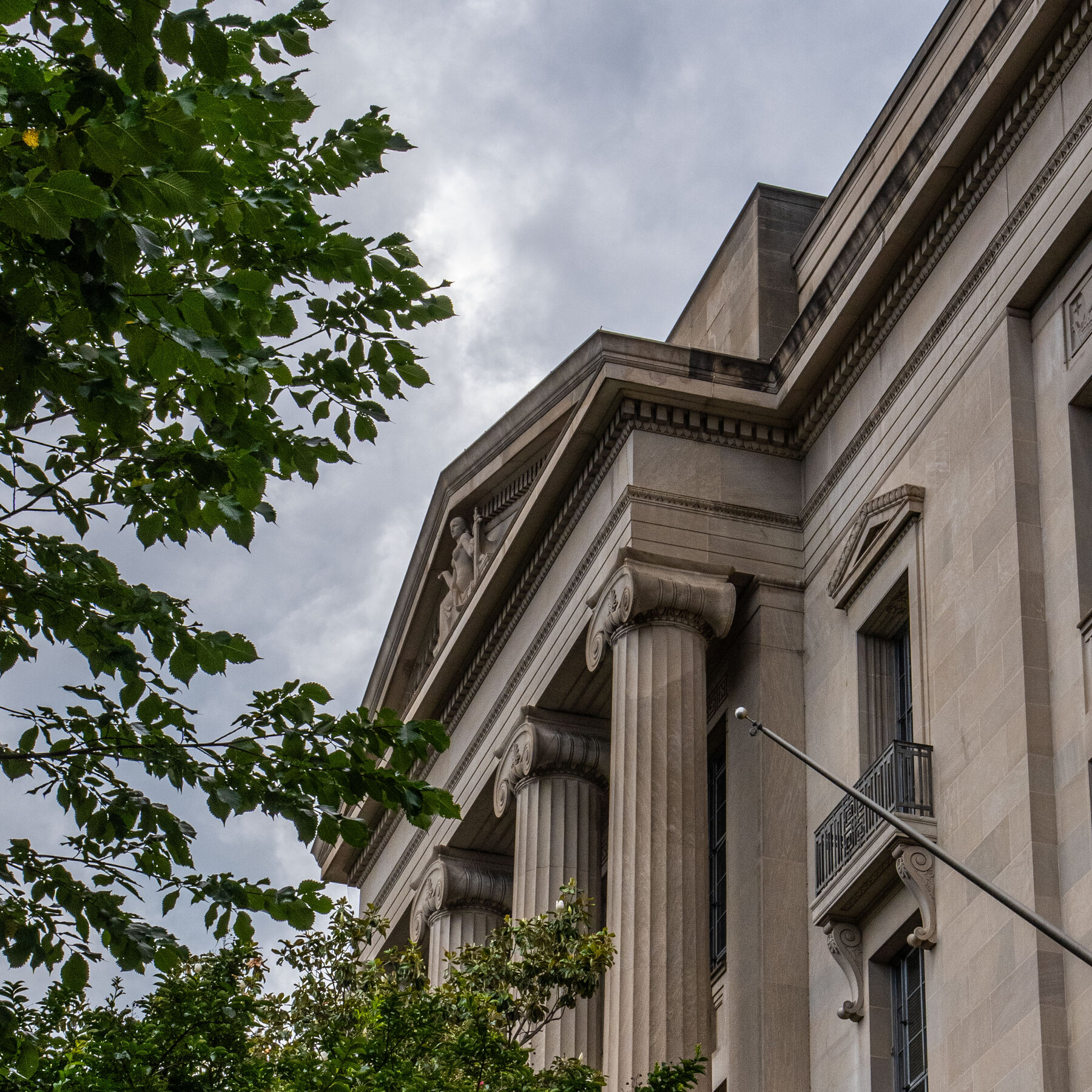 You are currently viewing Justice Dept. Charges Doctor in $95 Million Skin Substitute Fraud Scheme