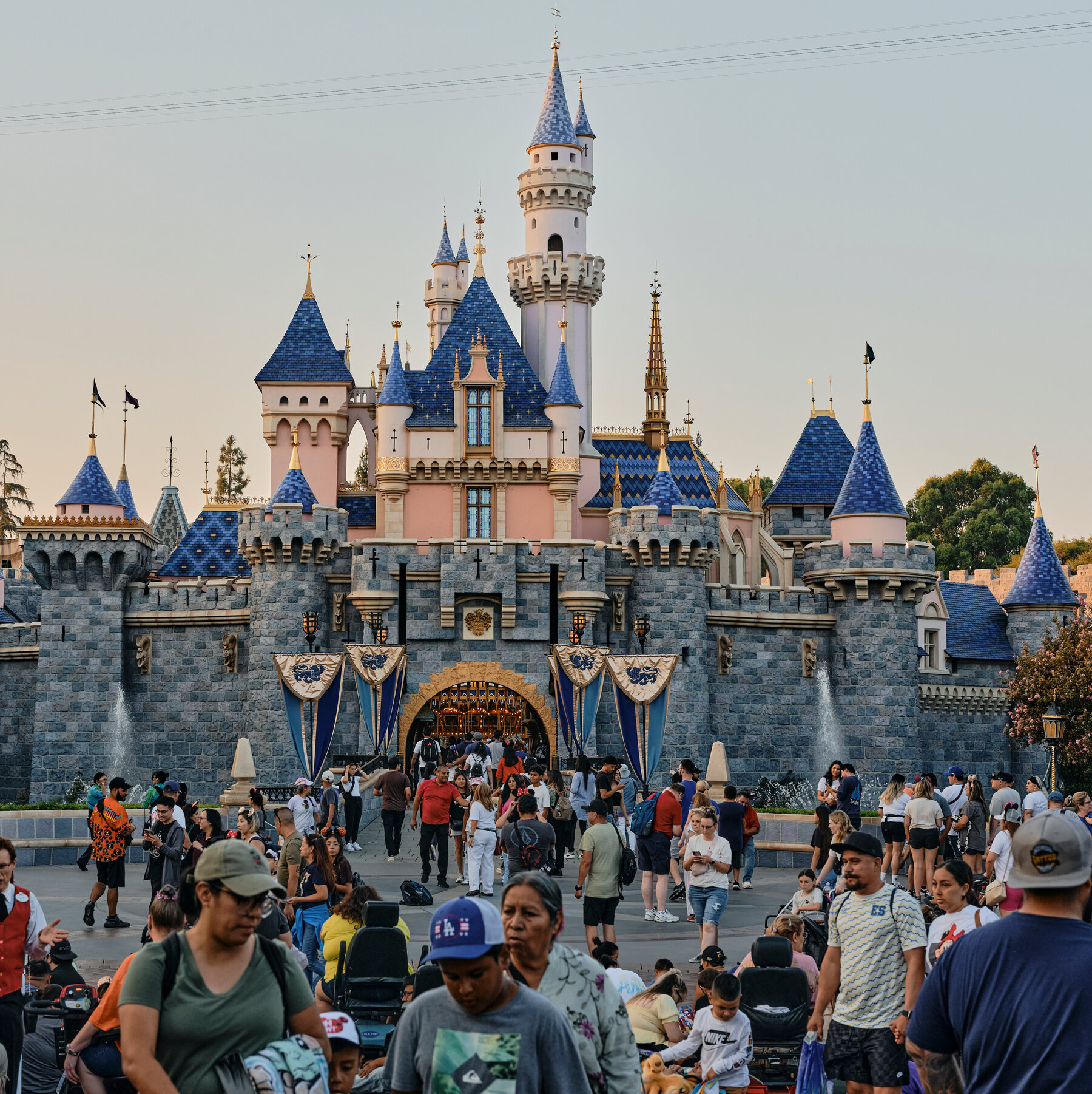 You are currently viewing Disney Theme Parks Report Strong Results, While Comcast’s Universal Parks Dip