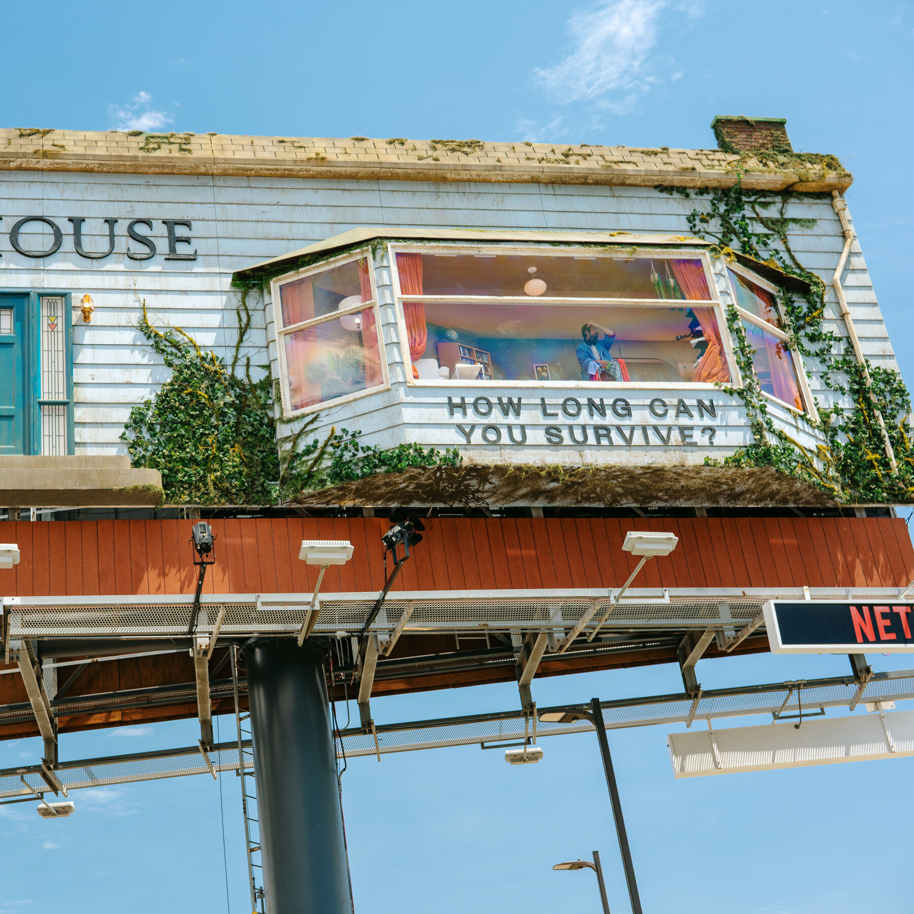 Read more about the article Can Netflix Save a Summer Slump With a Stunt on Sunset Boulevard?