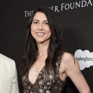 Read more about the article MacKenzie Scott Steps Back Into Spotlight With New Book
