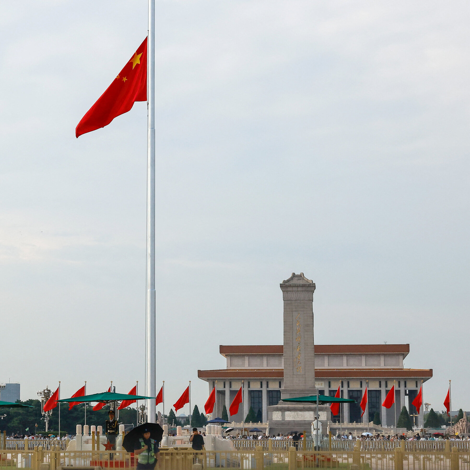 Read more about the article At Ex-Premier Zhu Rongji’s Funeral, China’s Past Shadows Its Present
