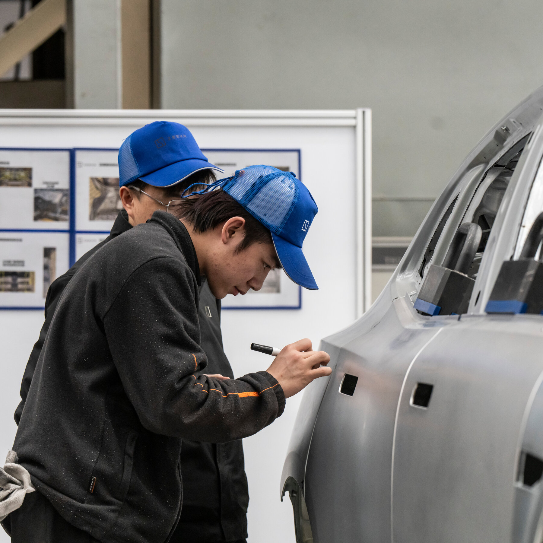 You are currently viewing In China’s Biggest Car Recall, Tesla and 8 Others Will Address Door Safety
