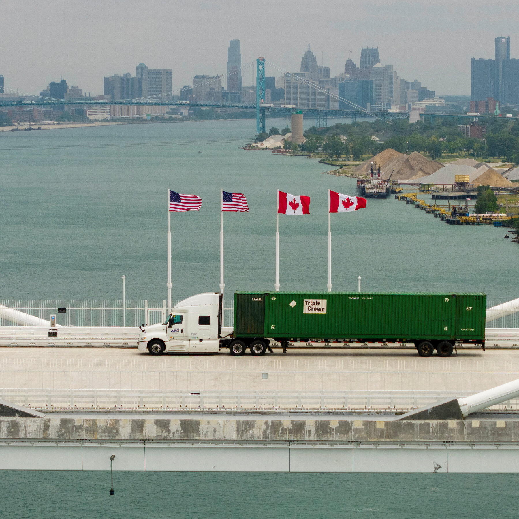 You are currently viewing U.S. Economy Could Feel the Sting From Trade War With Canada