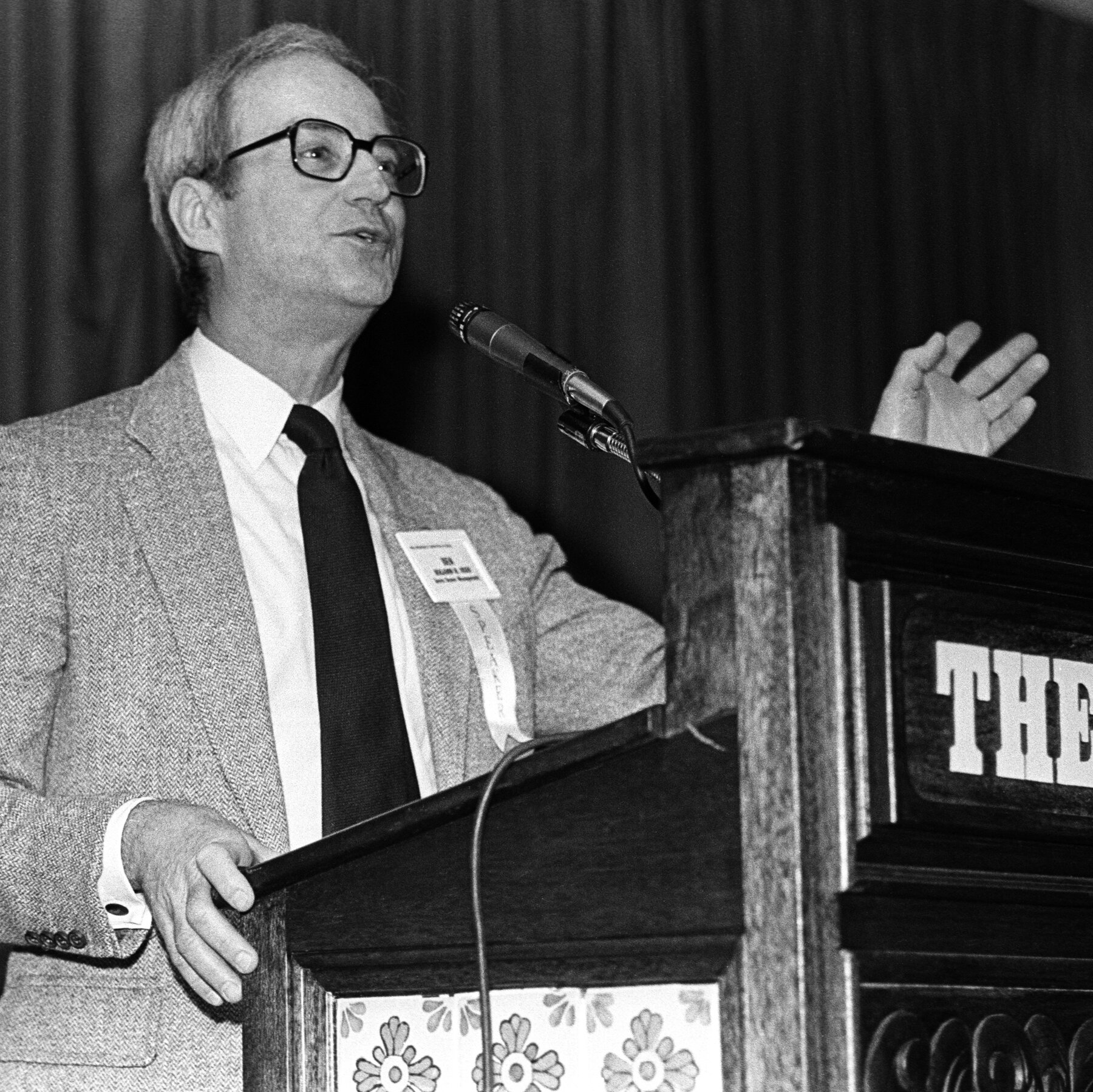 Read more about the article Benjamin Rosen, Who Brought Venture Capital to Tech, Dies at 93