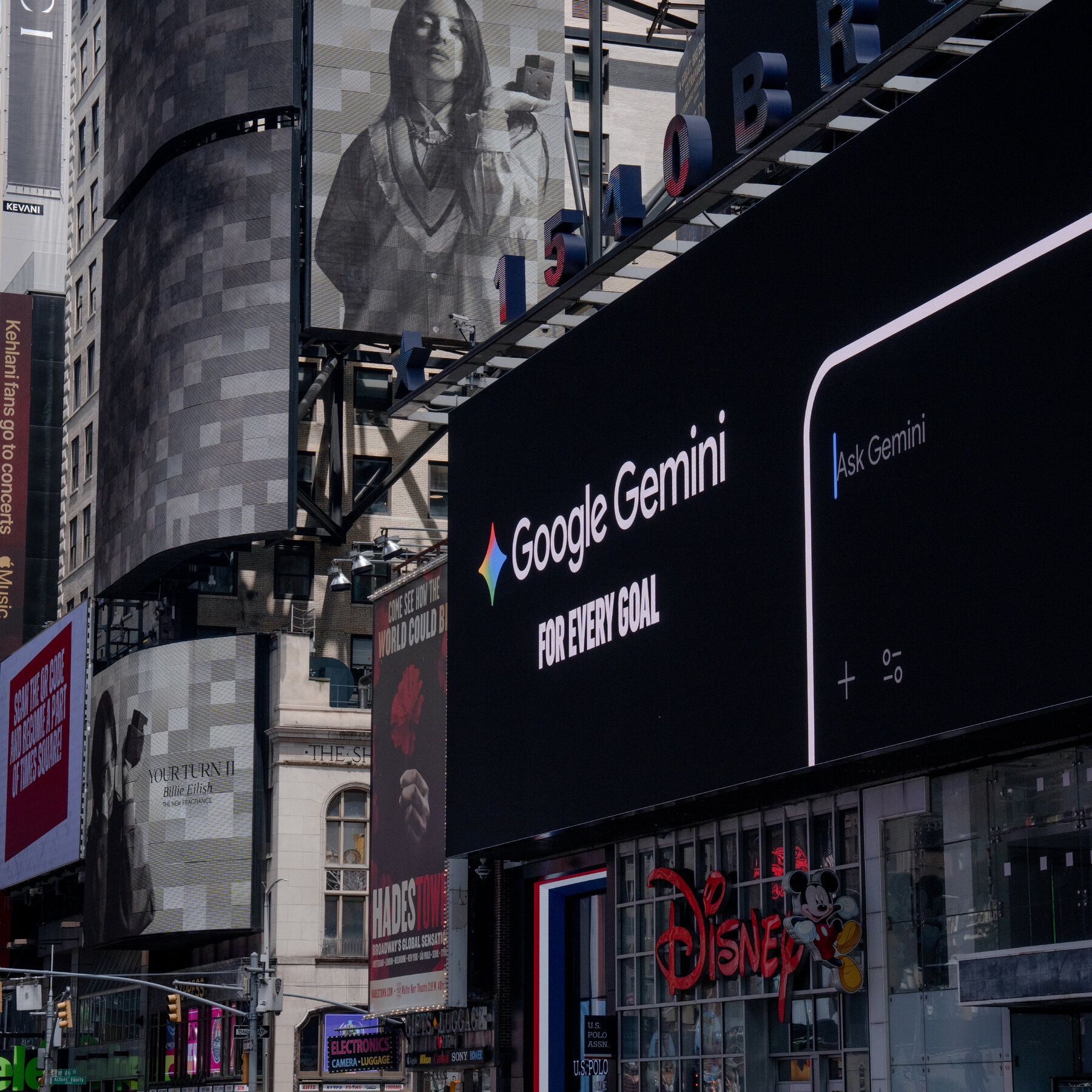 You are currently viewing Amazon and Alphabet’s Profits Reveal Circular Nature of A.I. Boom