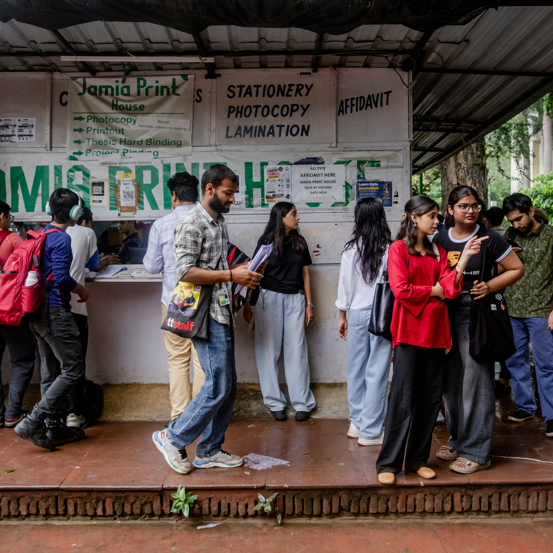 Read more about the article India’s College Boom Is Leaving Graduates in Debt and Without Jobs