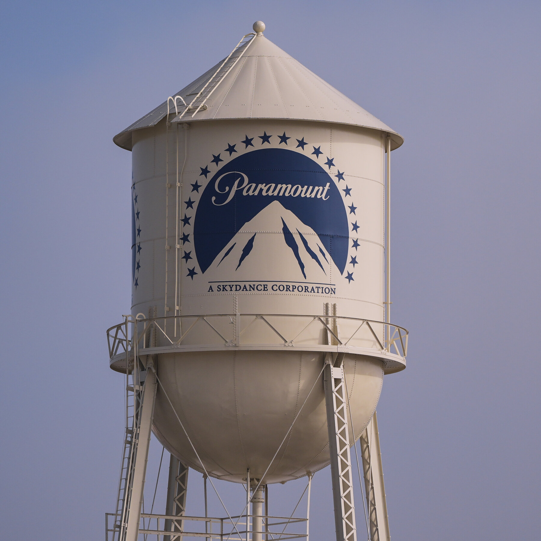 You are currently viewing Paramount to Resolve Antitrust Lawsuit, Clearing the Way for Warner Bros. Acquisition