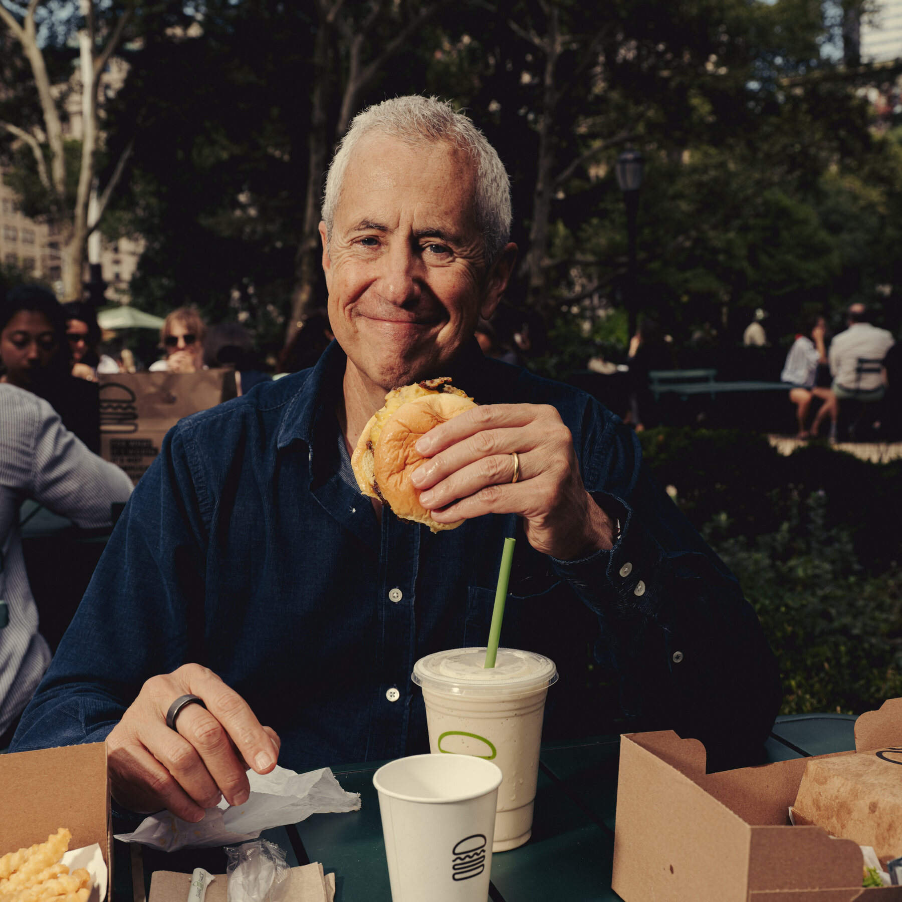 You are currently viewing Why Is Danny Meyer, the Happy Face of Hospitality, Serving Up Regrets?