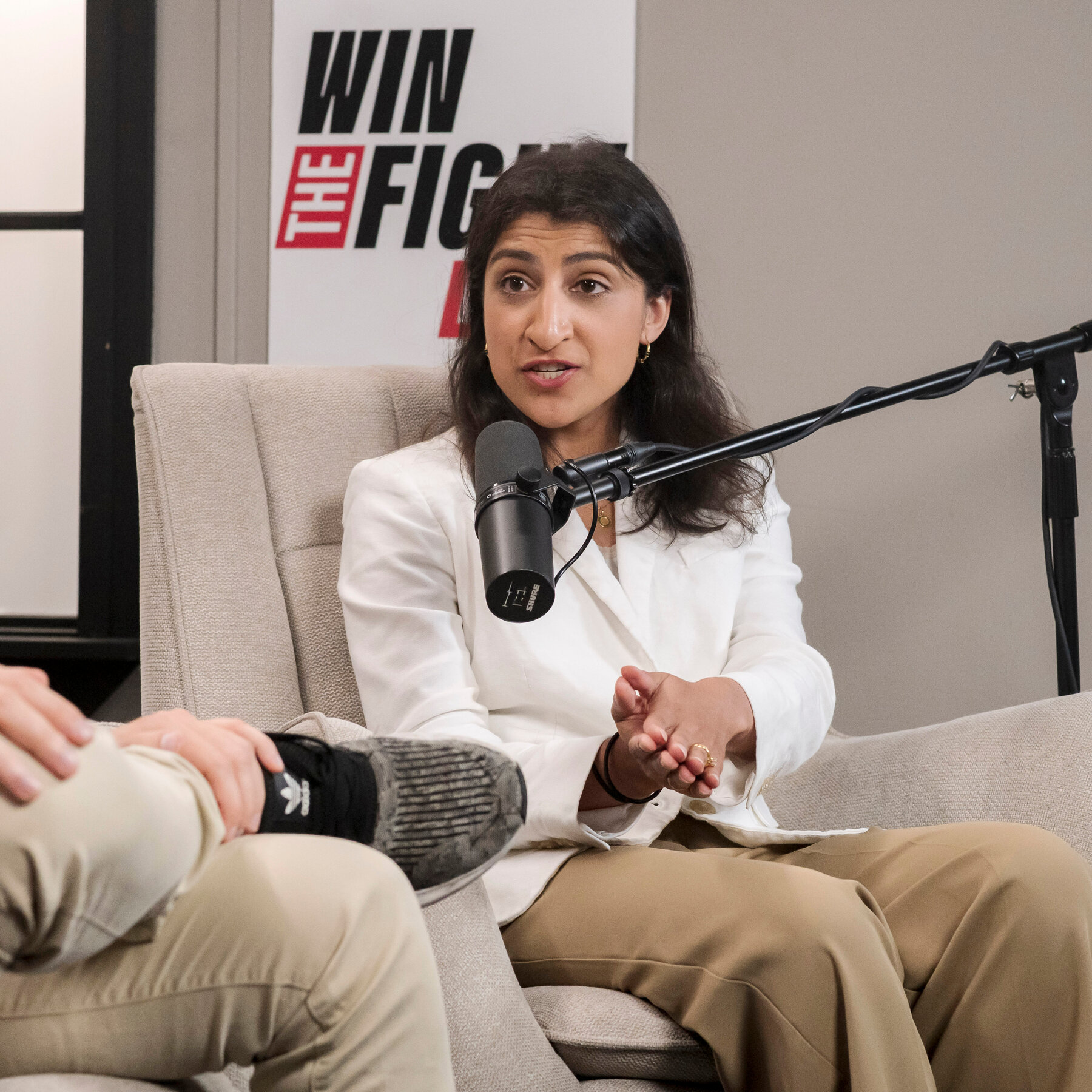 You are currently viewing The Unlikely Political Bedfellows on A.I. Regulation
