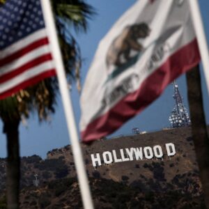 Read more about the article A Weary Hollywood Celebrates the Prospect of Federal Funding