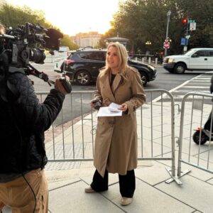 Read more about the article White House Still Bars CNN, MS NOW and Politico Despite Court Ruling
