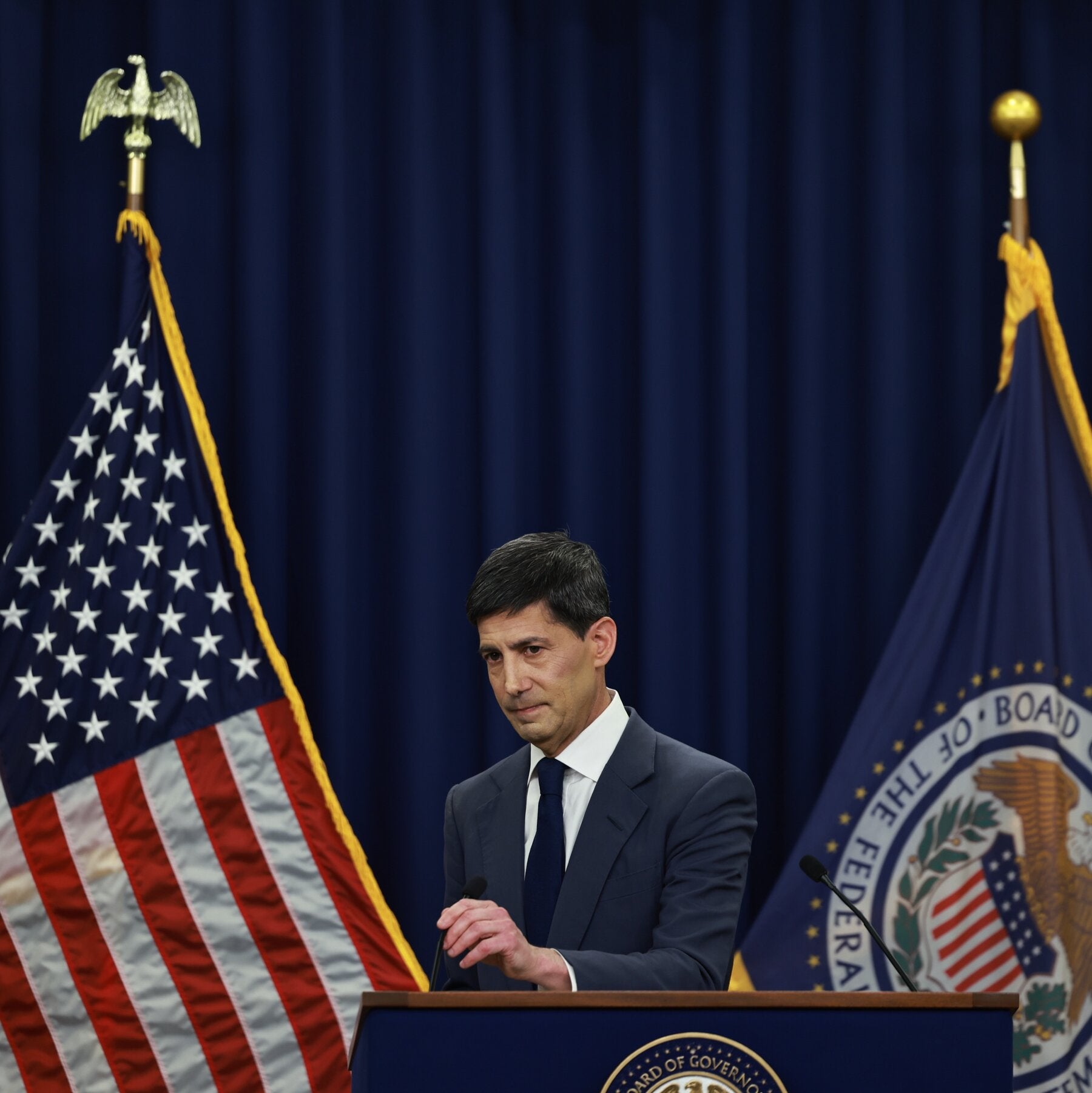 You are currently viewing Fed Faces Prospect of Another Interest Rate Increase Just Before Midterm Elections