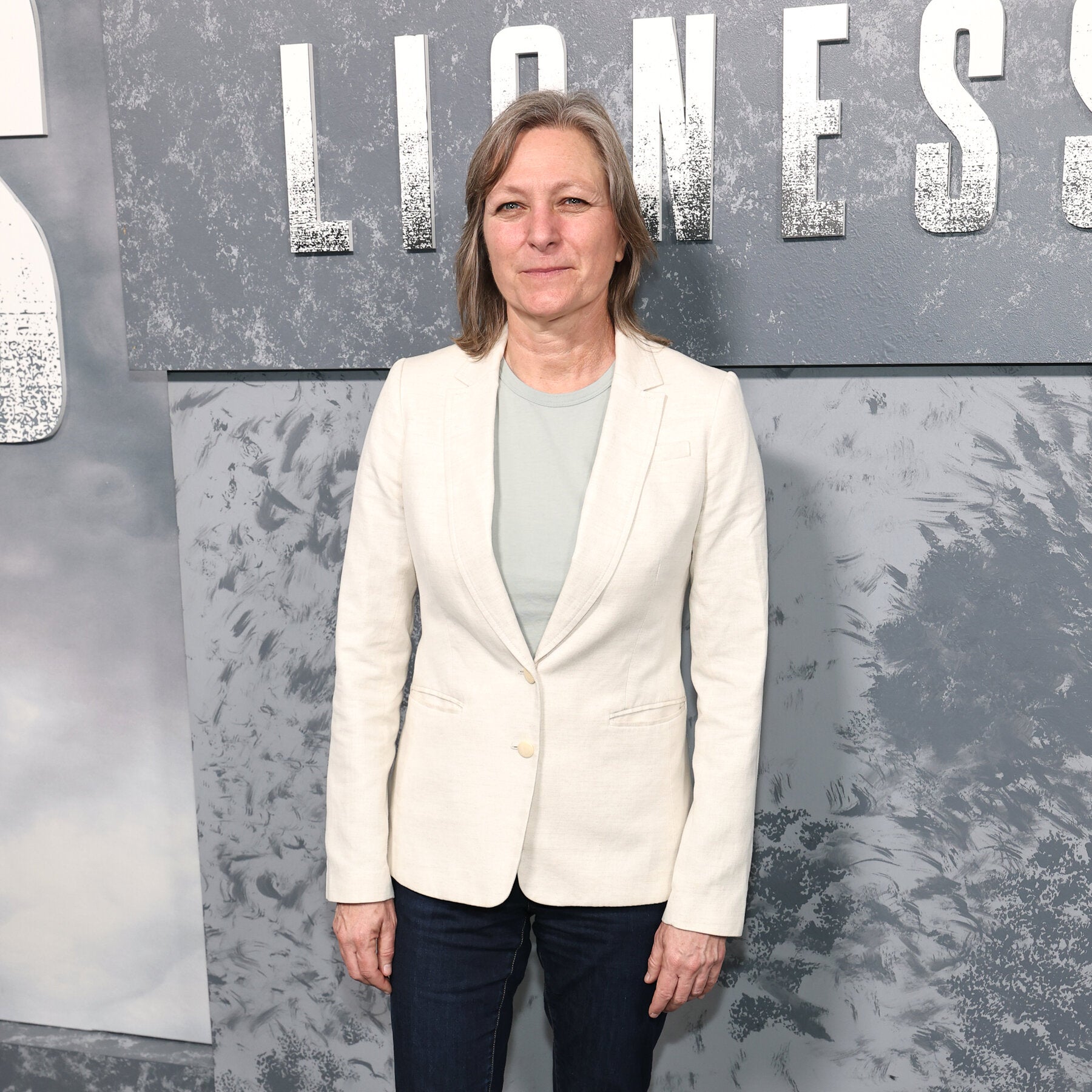 Read more about the article Paramount’s Streaming Chief Leaves Ahead of Warner Bros. Deal