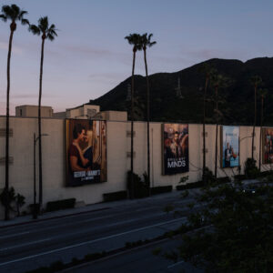 Read more about the article Paramount Weighs Some Concessions in Bid to Finalize Warner Bros. Merger