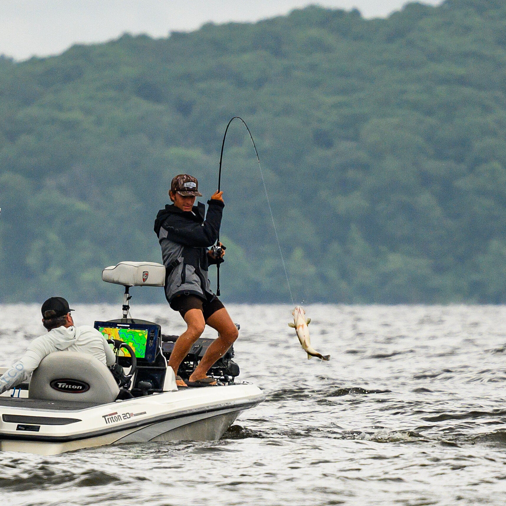 You are currently viewing Need Help Paying for College? Try Bass Fishing.