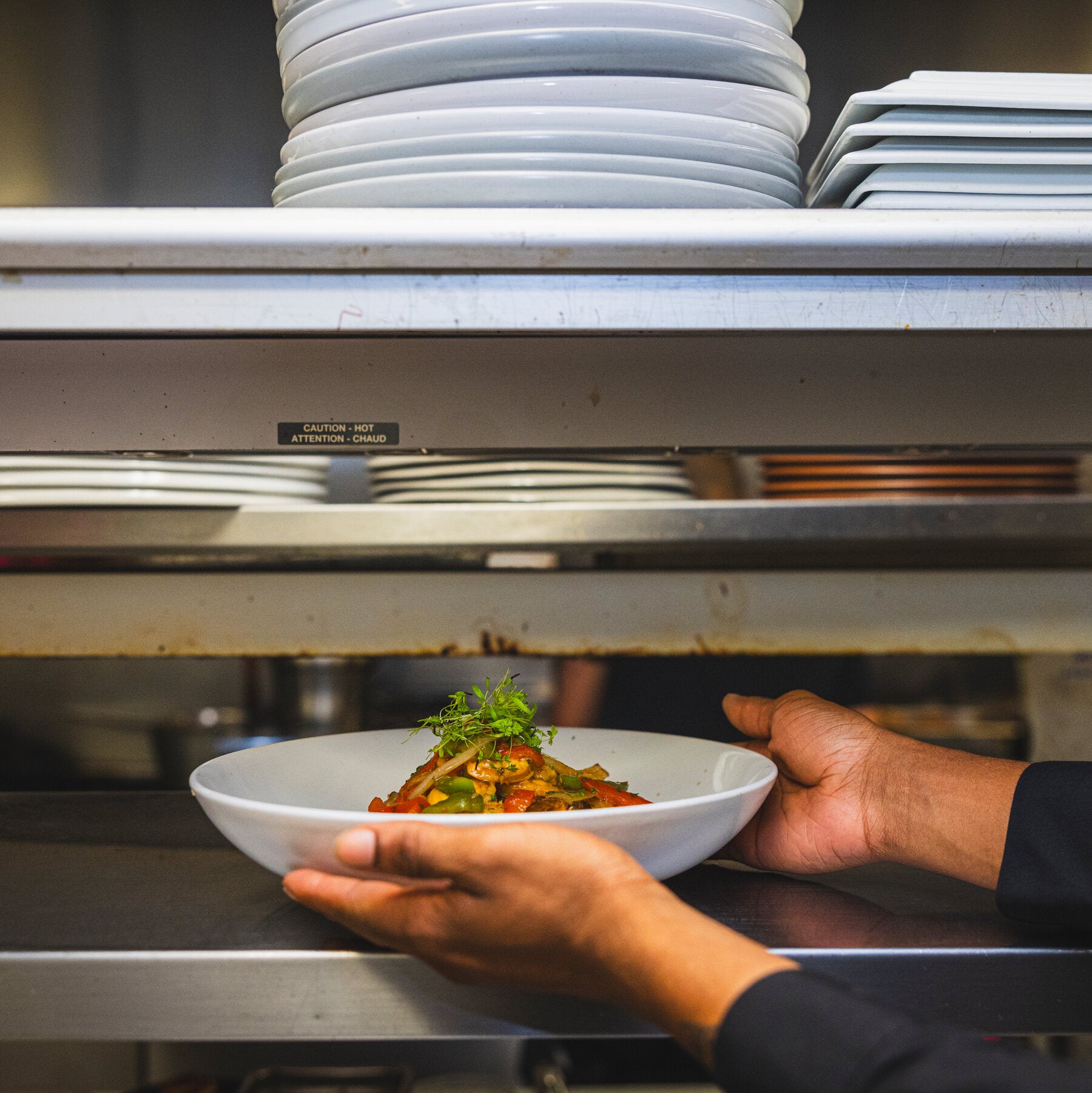 Read more about the article Weight Loss Drugs Give Restaurants a New Hurdle: Diners Who Eat Less