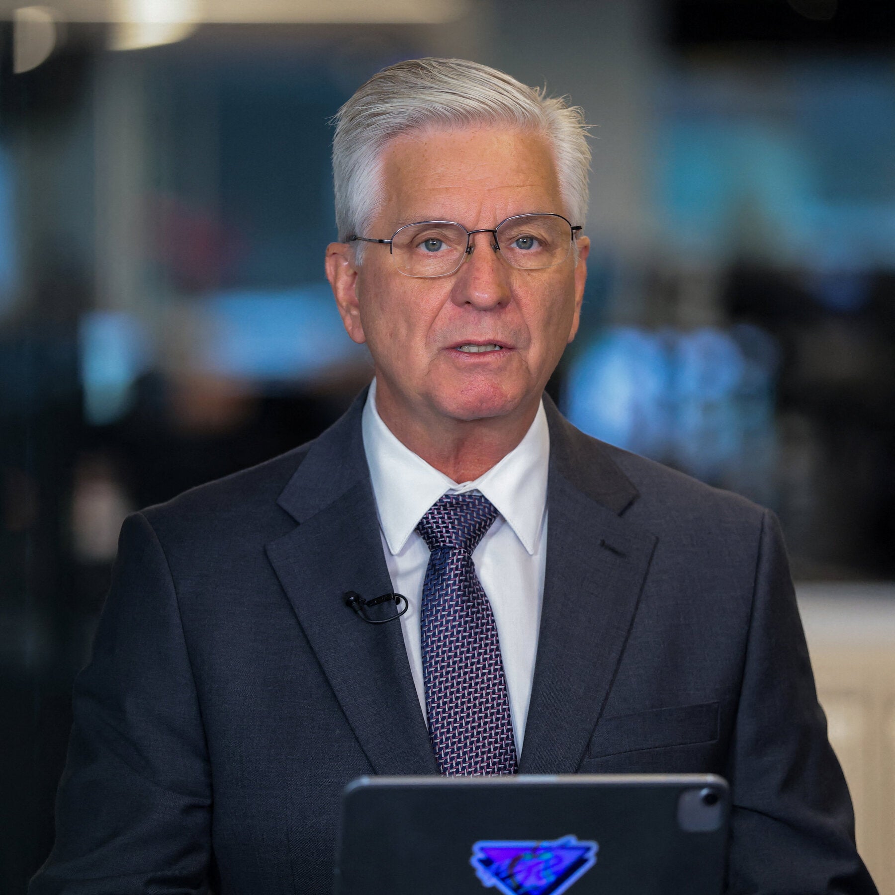 Read more about the article A Top Fed Official Casts Further Doubt on a Rate Rise This Month