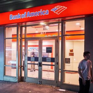 Read more about the article Bank of America Pays $1.8 Billion Fine for Lax Money-Laundering Oversight