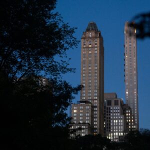 Read more about the article Battle Over the Pierre Ends in Defeat for the Buyer Pushed by Lutnick