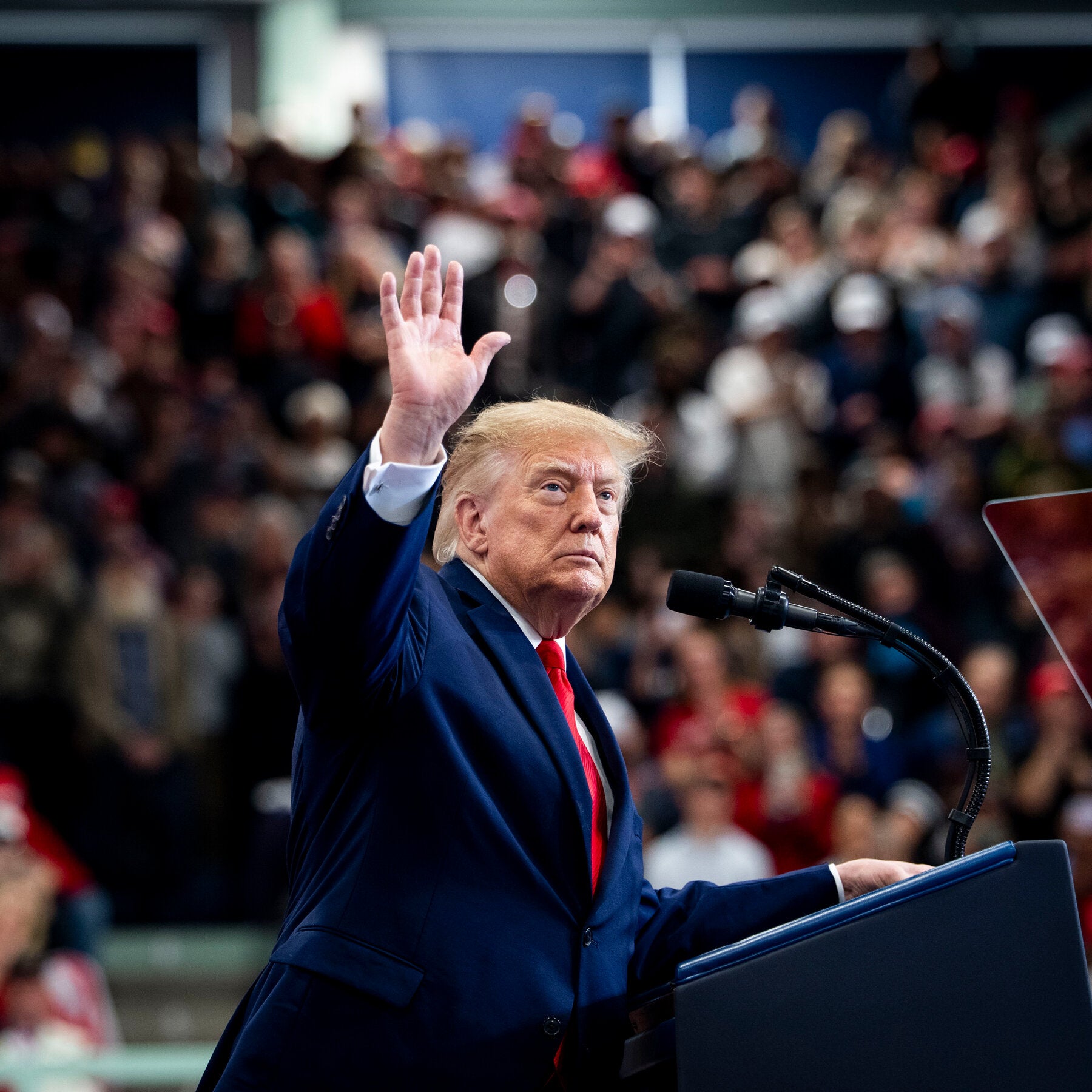 You are currently viewing Surging Inflation Complicates Trump’s Final Push to Sell Voters on Strong Economy