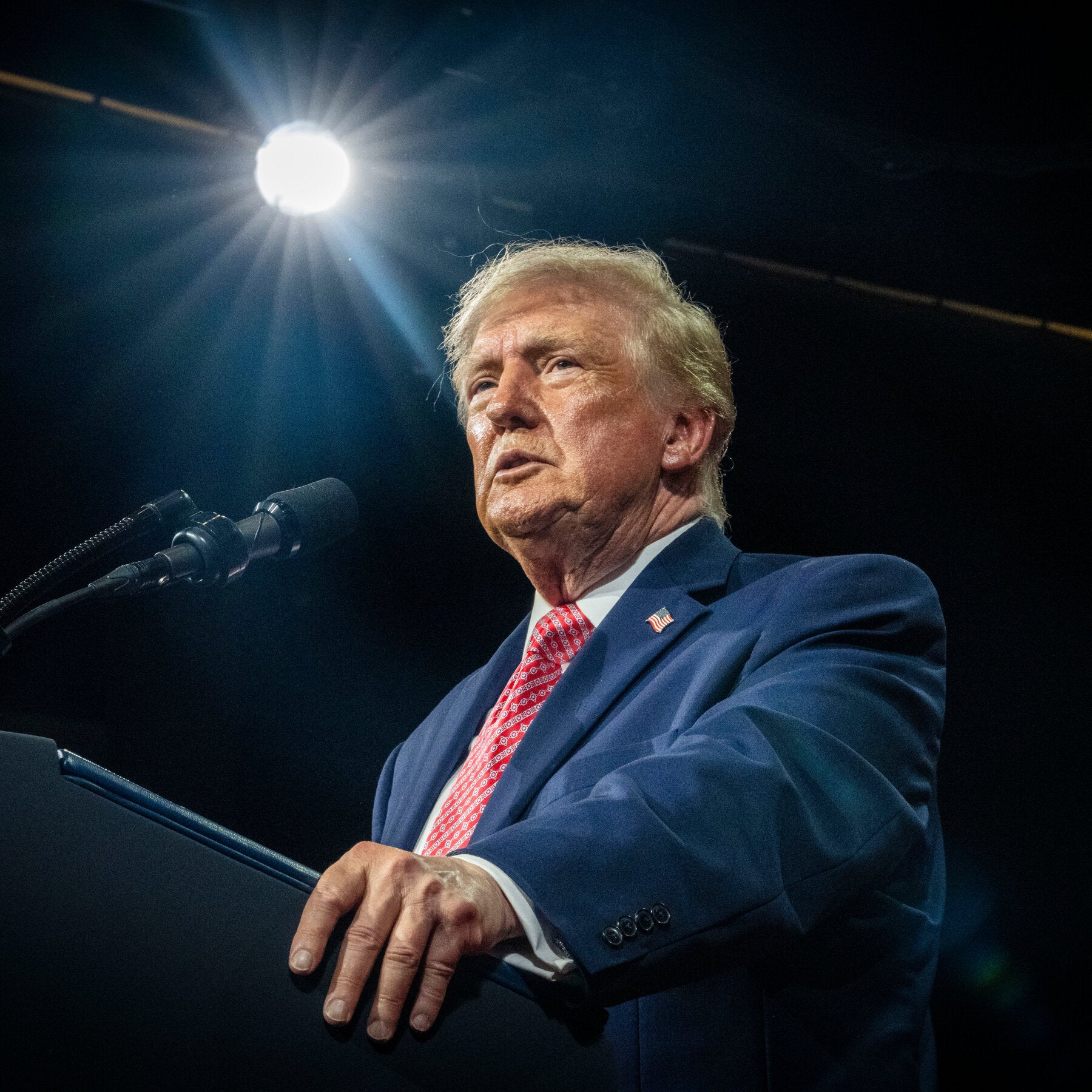 Read more about the article Trump Tariffs on Canada Spark Latest Lawsuit Over Trade Powers
