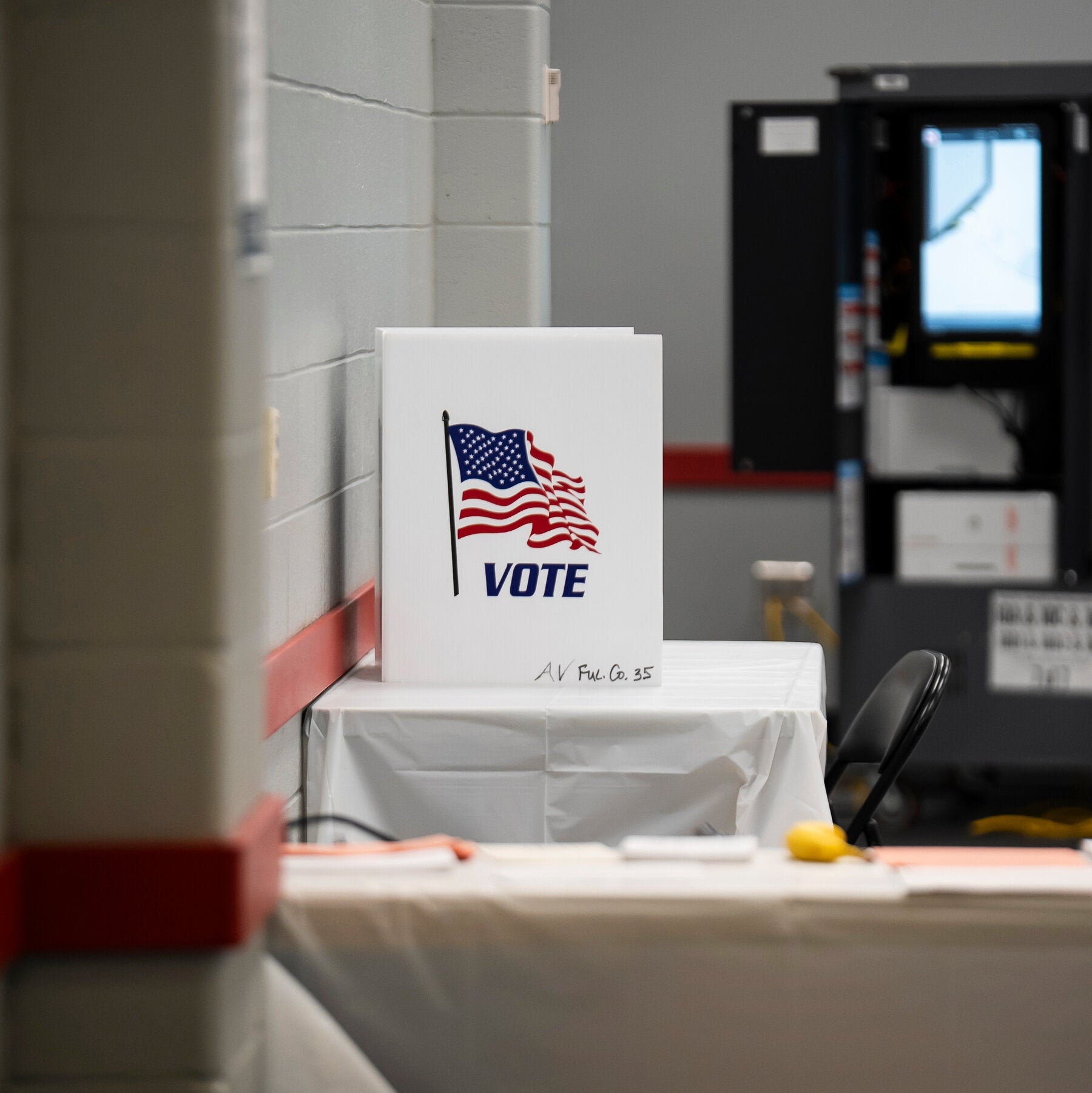 Read more about the article A.I. and Its Dangers Are Embedded In the Midterm Elections