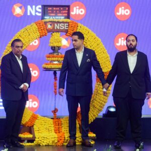 Read more about the article Jio’s Blockbuster I.P.O. Gives India’s Investors a Lift