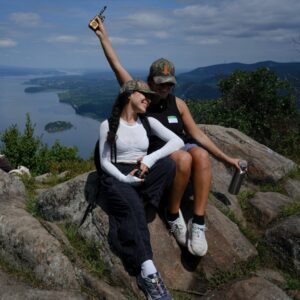 Read more about the article Why Some People Are Paying to Make Friends